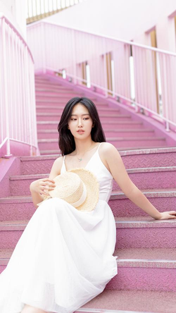 JUQ-093人妻秘书汗と接吻